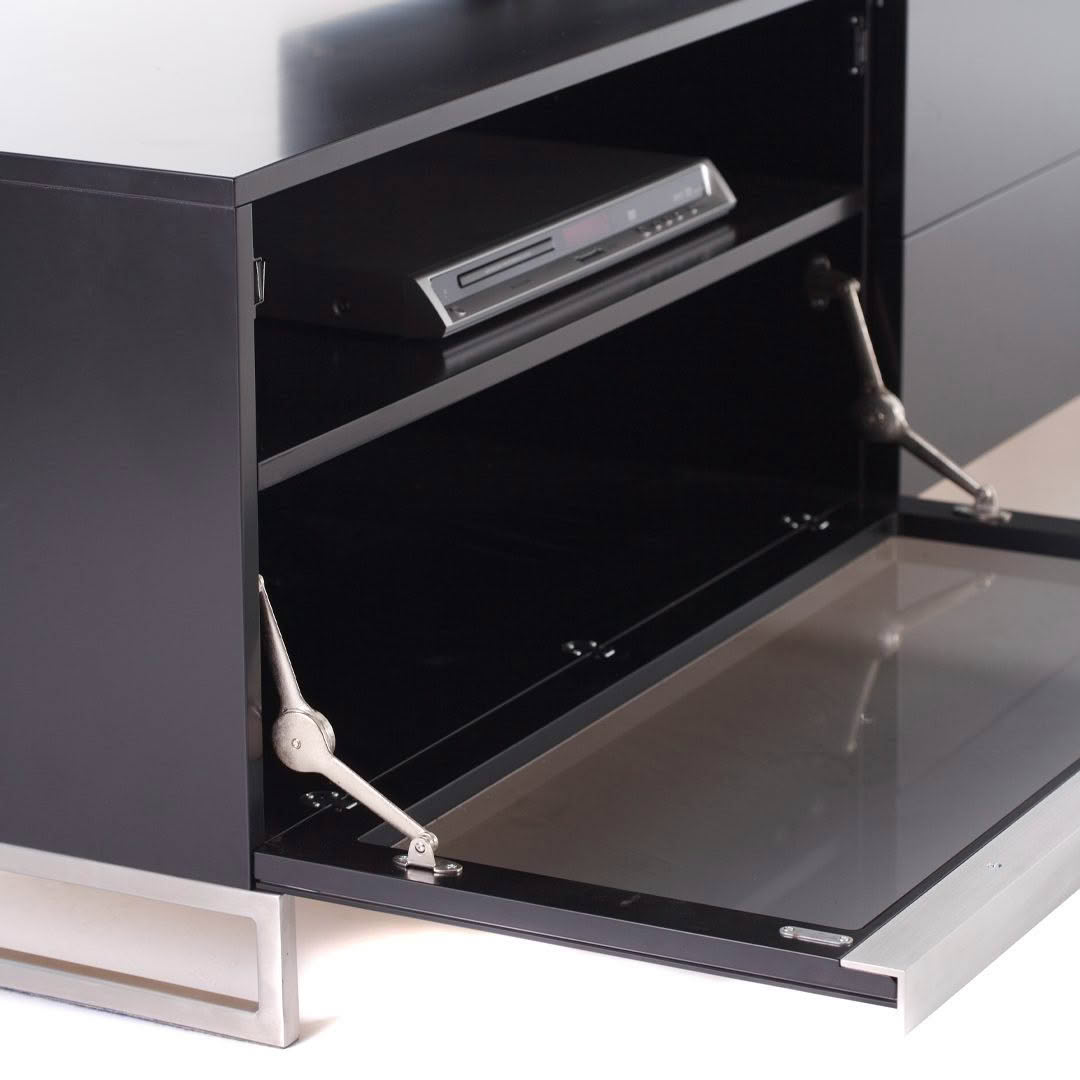 QUATTRO-front-CLOSEUP