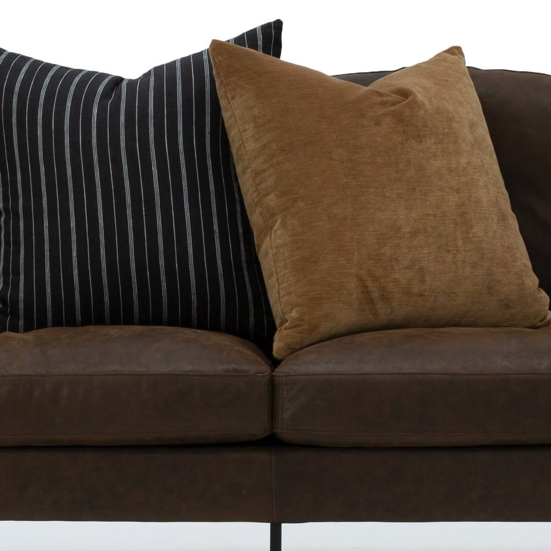 riva-sofa-closeup