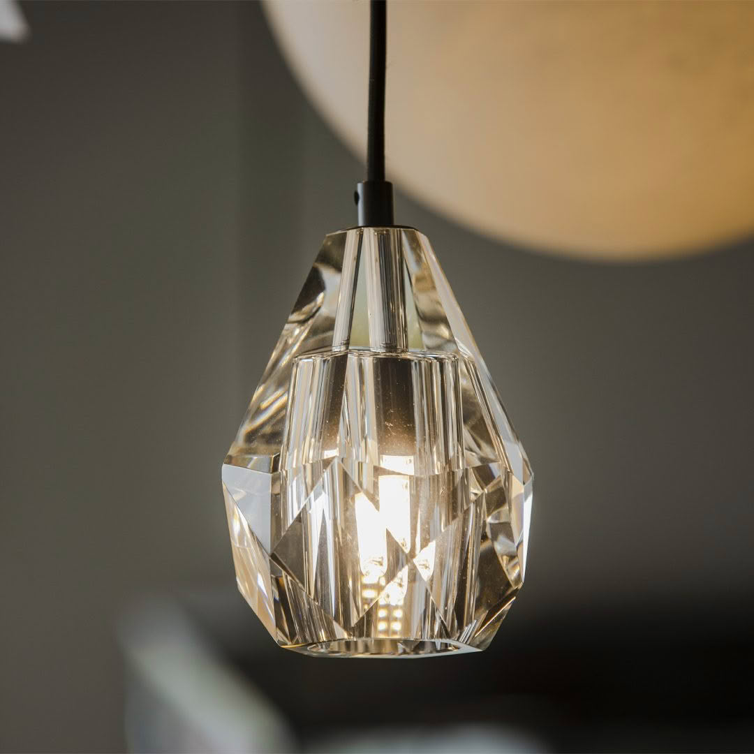 Florence-Pendant-LARGE-setting-2