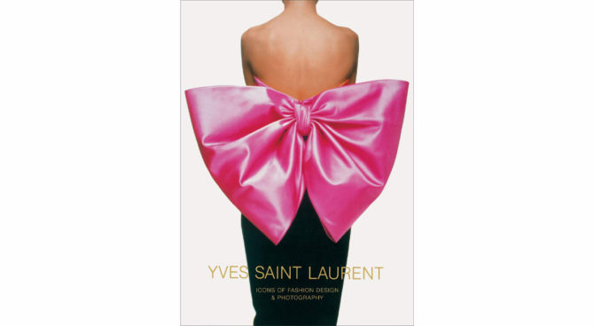 Louis Vuitton: The Birth of Modern Luxury: Pasol: 9780810959507:  : Books