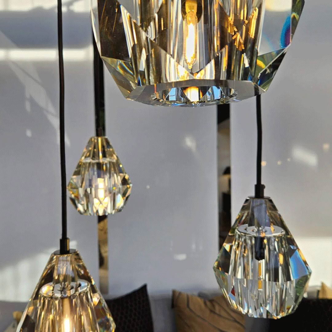 Florence-Chandelier-closeup