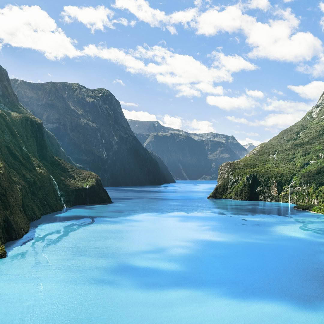Milford-Sound,-Queenstown,-New-Zealand-2