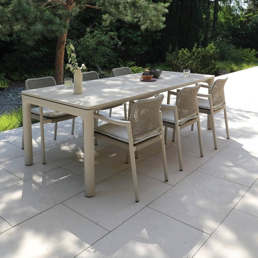 Tolo-Dining-Table---Mocha-4