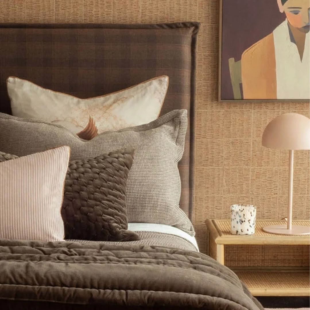 Orlare-Cinderwood-Plaid-Headboard_2