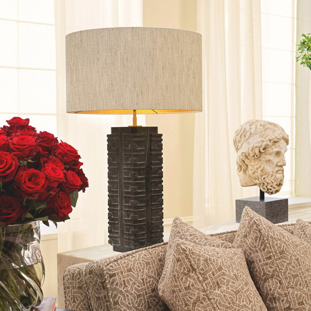Table-Lamp-Cong-2
